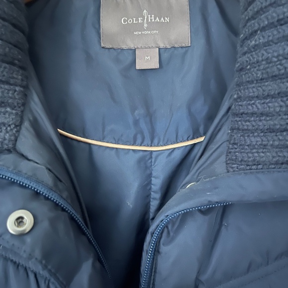 Cole Haan Down Puffer Coat with Knit Collar – Size M - Picture 3 of 3